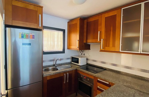 Huelva Apartment | Puerto Deportivo Luxury/Pool/Beach