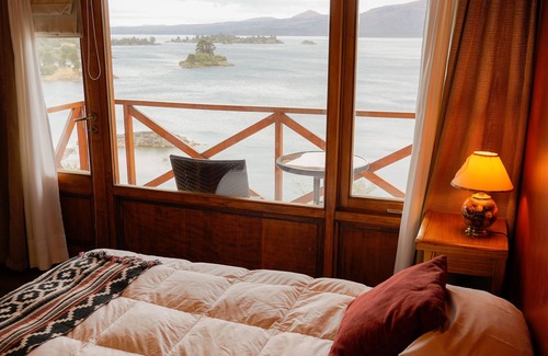 Villa Pehuenia Hotel | Puerto Malen - Club de Montaña