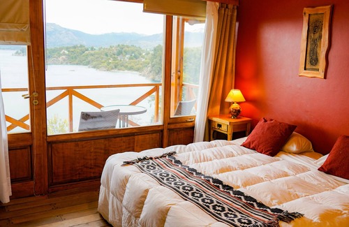 Villa Pehuenia Hotel | Puerto Malen - Club de Montaña