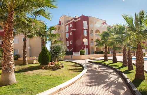 Los Alcazares Apartment | Puerto Marina 3 bedroom 2 bathroom ground floor apartment with large terrace.