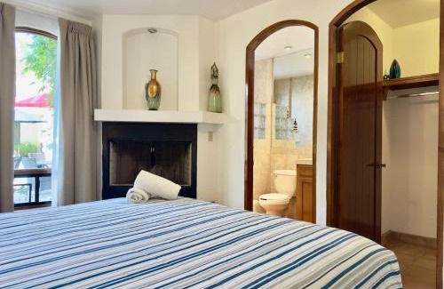 Playas de Rosarito Apartment | Puerto Nuevo Villa Olas 2BR 2BA with pool