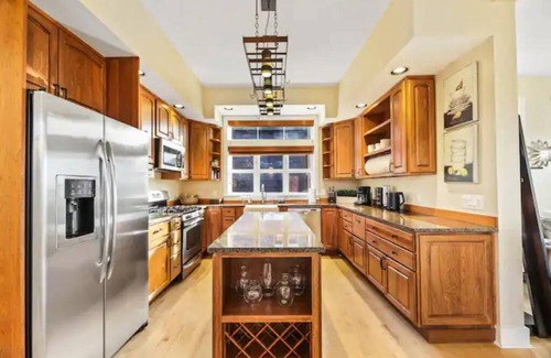 West Seattle House | Puget Sound Sunset Views overlooking the Olympics in charming West Seattle