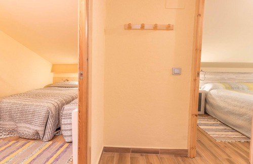 Montella I Martinet Apartment | Puigmal Apartment with mountain views