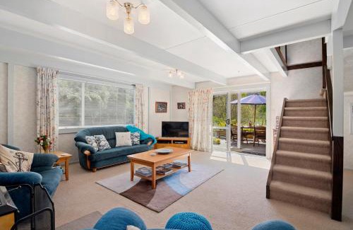 Havelock House | Pukenui Paradise - Havelock Holiday Home