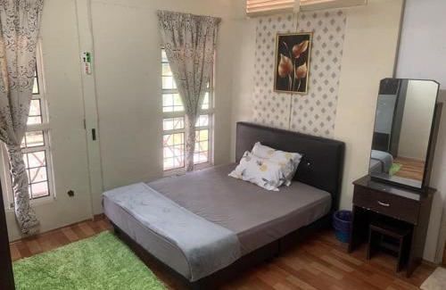 Kampung Tok Harun House | Pulai Greens Homestay