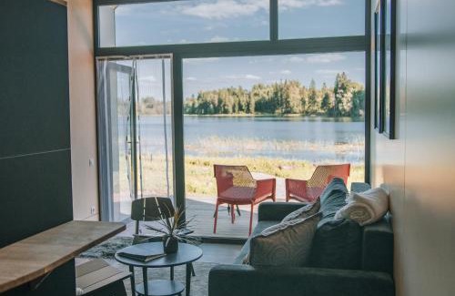 Stameriena Villa | PullanHouse Laima - small and cosy lakeside holiday house