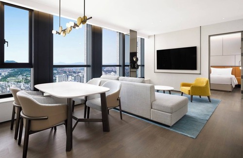 Gueui-dong Hotel | Pullman Ambassador Seoul Eastpole