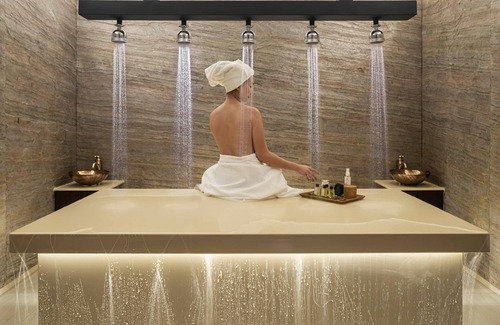 Takua Pa Hotel | Pullman Khao Lak Resort