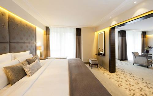 Alte Heide-Hirschau Hotel | Pullman Munich