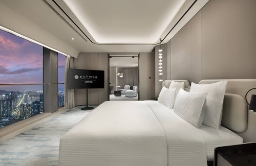 Longhua District Hotel | Pullman Shenzhen North