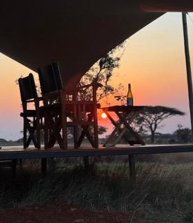 Serengeti National Park Cabin | Pumba Luxury Camp - Serengeti