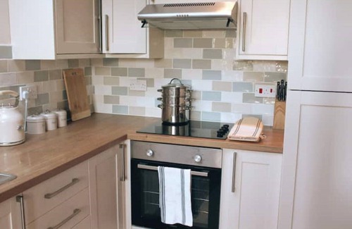 How Caple Cottage | Pump Cottage - Cosy Herefordshire Cottage