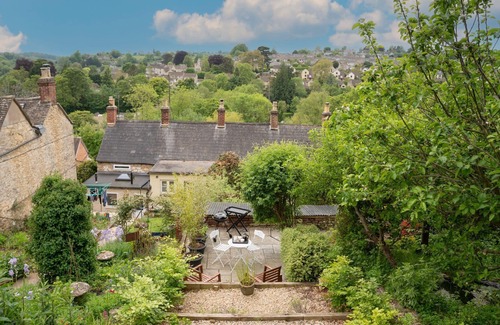 Nailsworth Cottage | Pump Cottage - Romantic Retreat near Nailsworth