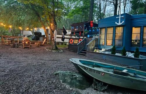 Gouldsboro House | pumpkin filled tiny boat house for the fall