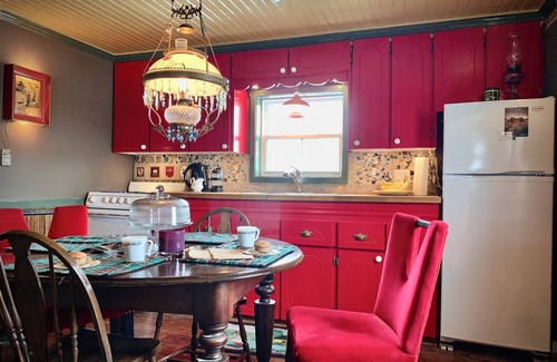 Twillingate House | Pumpkin House ~ a museum guesthouse experience