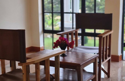 Arusha House | PUMZIKA HILL CAMPSITE