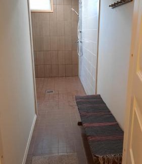 Kauttua Apartment | Punavilla majoitus TASANKO