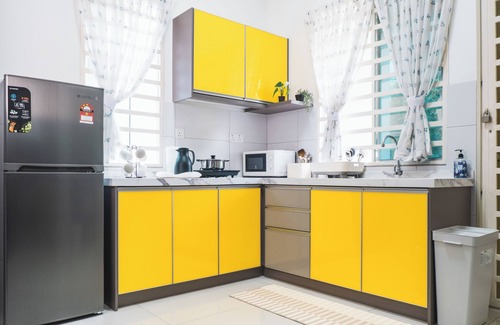 Bandar Puncak Alam House | Puncak Alam Double Storey 10pax Family Free-wifi