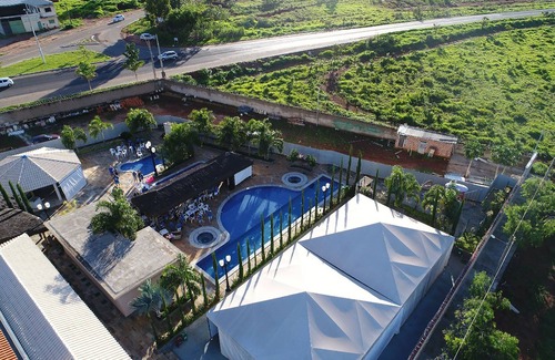 Setor Lagoa Quente House | PUNTA CALDAS > CASA 1 > R$686/CASA/NOITE > ACOMODA ATÉ 10