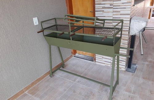 Setor Lagoa Quente House | PUNTACALDAS CASA 6 DIÁRIA 1080 Acomoda 6