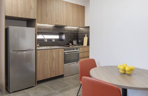 Melbourne Hotel | Punthill Essendon North