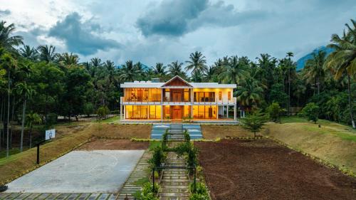 Coimbatore Villa | Punya Farms - Luxury 5BR near Isha Yoga