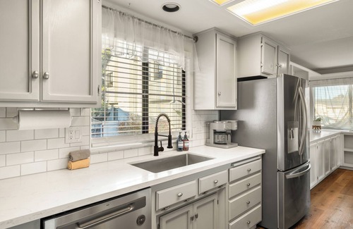 Grover Beach House | Pup Friendly 3BR Sleeps 8!