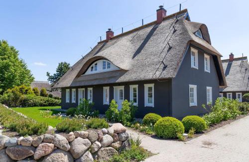 Ostseebad Ahrenshoop House | Pur A4