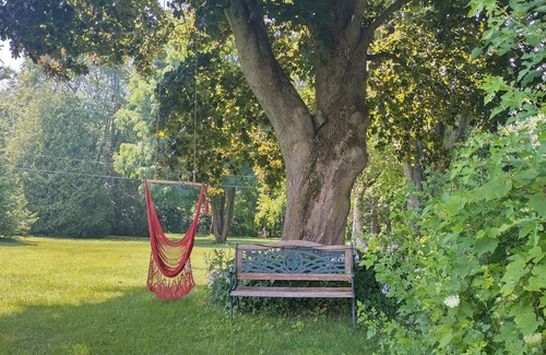 Crown Point Apartment | Pura Vida: nThe Adirondacks and Lake Champlain at its best. n