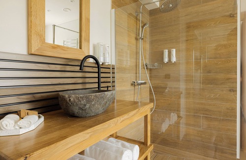 Purcari Resort | Purcari Retreat