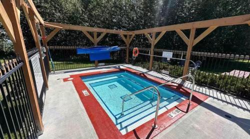 East Kootenay Apartment | Purcell Condos by StayIn