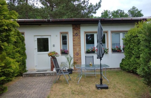 Mohlau Apartment | Pure vacation in our "See-Ferienwohnung 1" directly at the Möhlauer See. The apartment has approx. 40 square meters of living space
