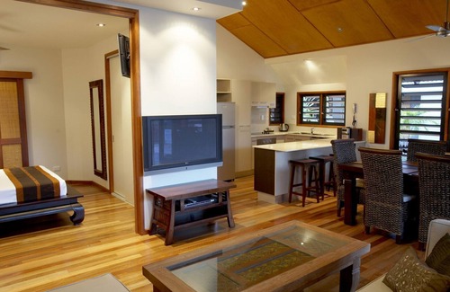 Nelly Bay Villa | Pure Magnetic Villa 10