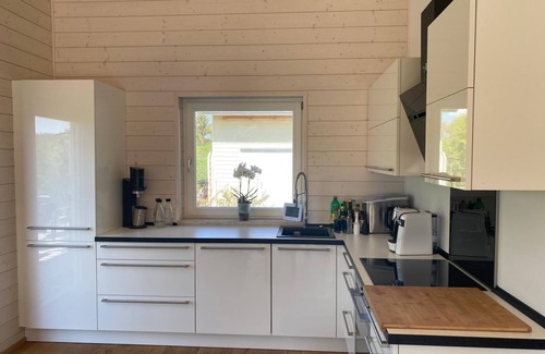 Kinding House | Pure nature - vacation home 62/wooden chalet with 3 bedrooms in Altmühltal