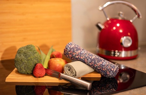 Gerolstein Apartment | Pure Zen Suite|Eifelsteig|Sauna|BBQ|Garage