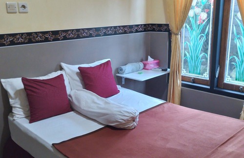 Kalipuro Bed & Breakfast | Puri Made 2 Homestay