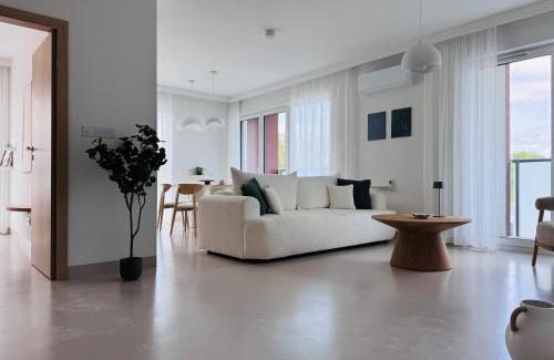 Zotow Apartment | Puro