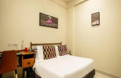 Sahakar Nagar Hotel | Purple Cloud Urban Bangalore