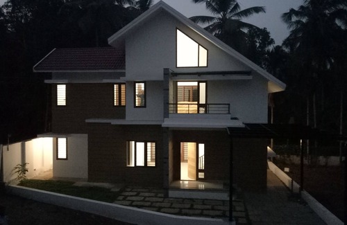 Kozhikode House | Purple Grass Villa at calicut near wayanad road. 8km from city . Home stay