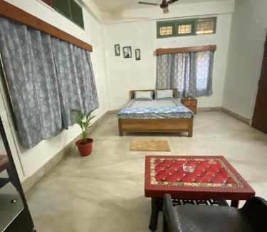 Gauhati Apartment | Purple Orchid
