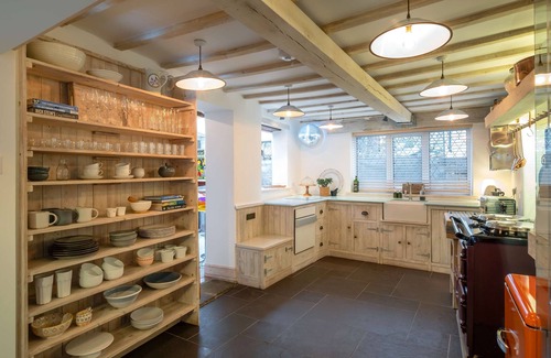 Burton Joyce House | Purple Poppy Cottage