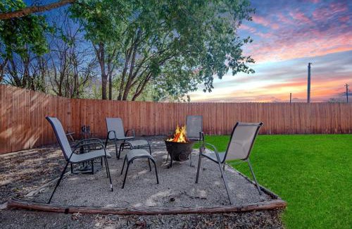 Fredericksburg House | Purple Sage