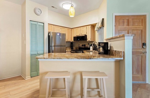 Kill Devil Hills Condo | Purple Shells Only: Pool Access | 500ft. to Beach