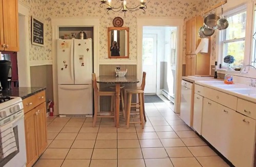 Highmount House | Purple Victorian Vacation Home near Belleayre