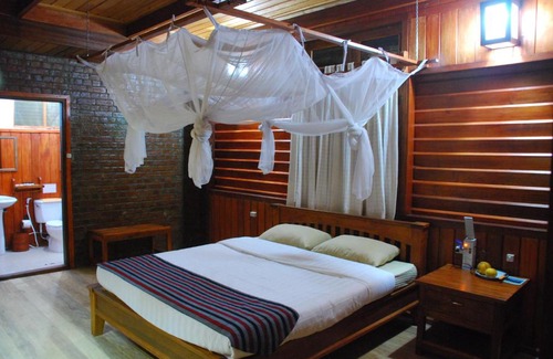 Putao Cabin | Putao Trekking House