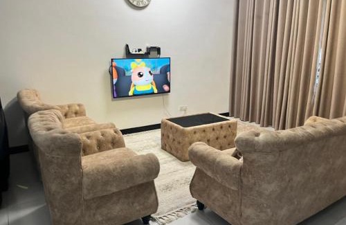 Batu Arang House | Puteri Elaisha Homestay