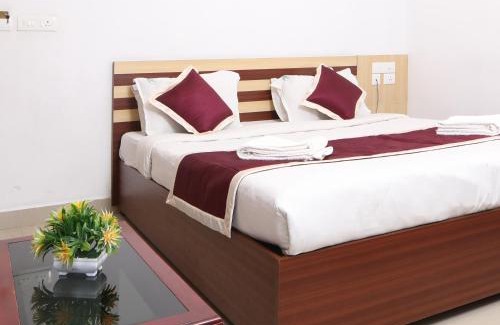 Kaloor Hotel | Puthens Capitol Inn