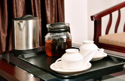 Kaloor Hotel | Puthens Capitol Inn