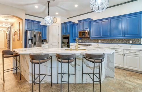Canyon Trails House | Putting Green & Hot Tub: Goodyear Retreat!