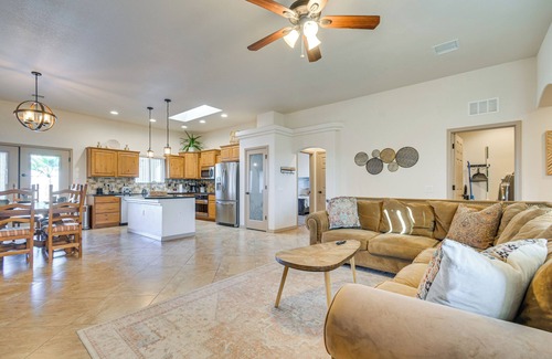Lake Havasu City House | Putting Green & Mtn View: Lake Havasu City Home!
